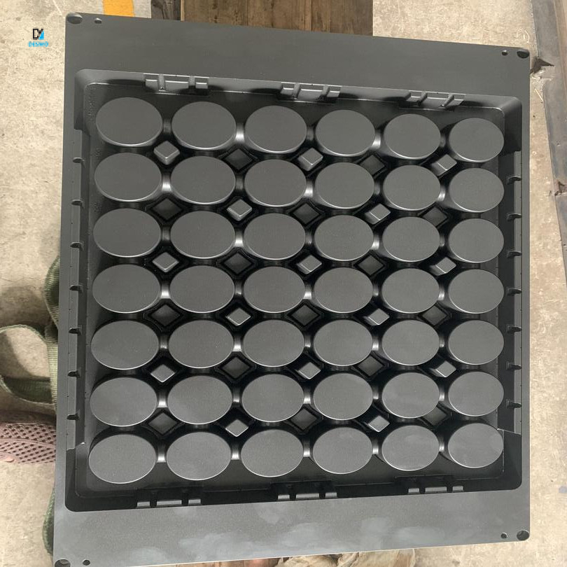 Khuôn tray linh kiện